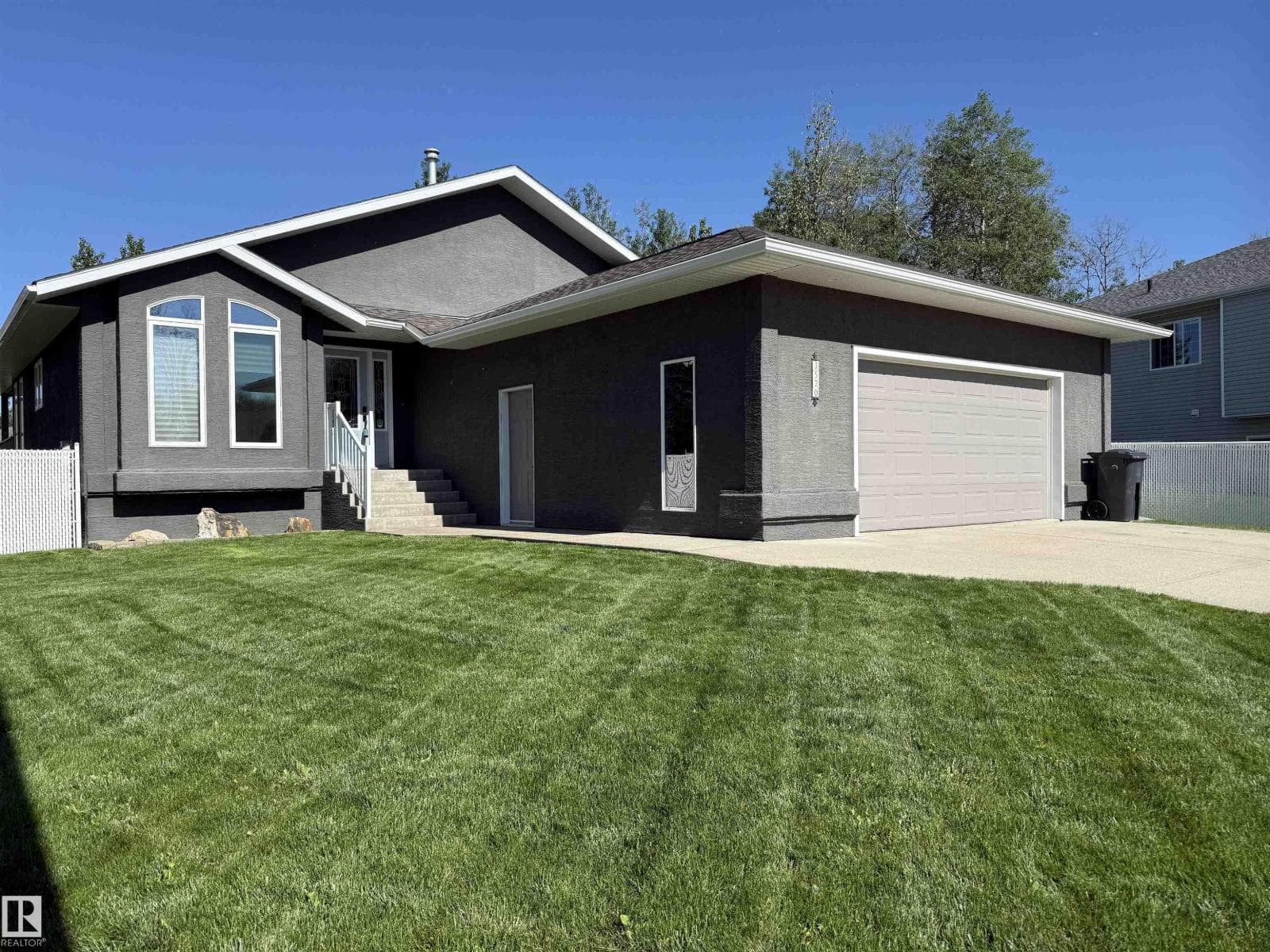 3520 45 ST