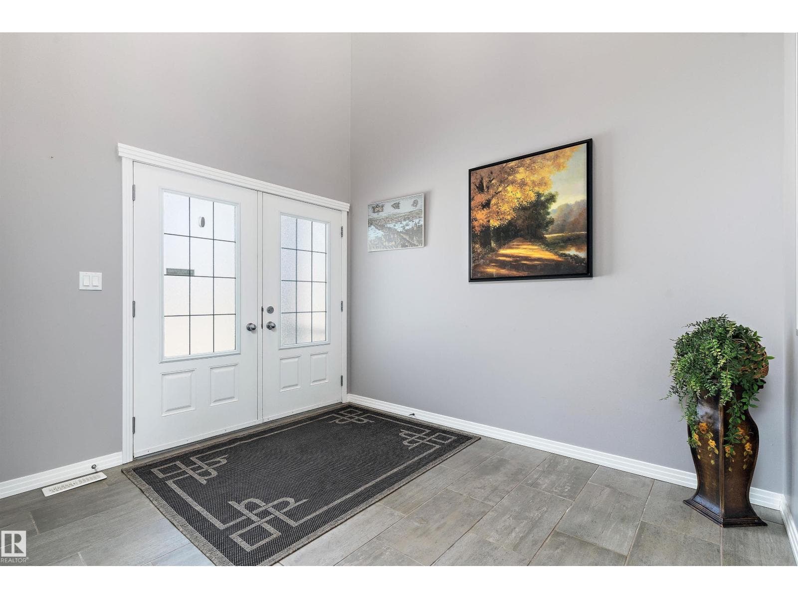 1325 Adamson DR SW — photo 4