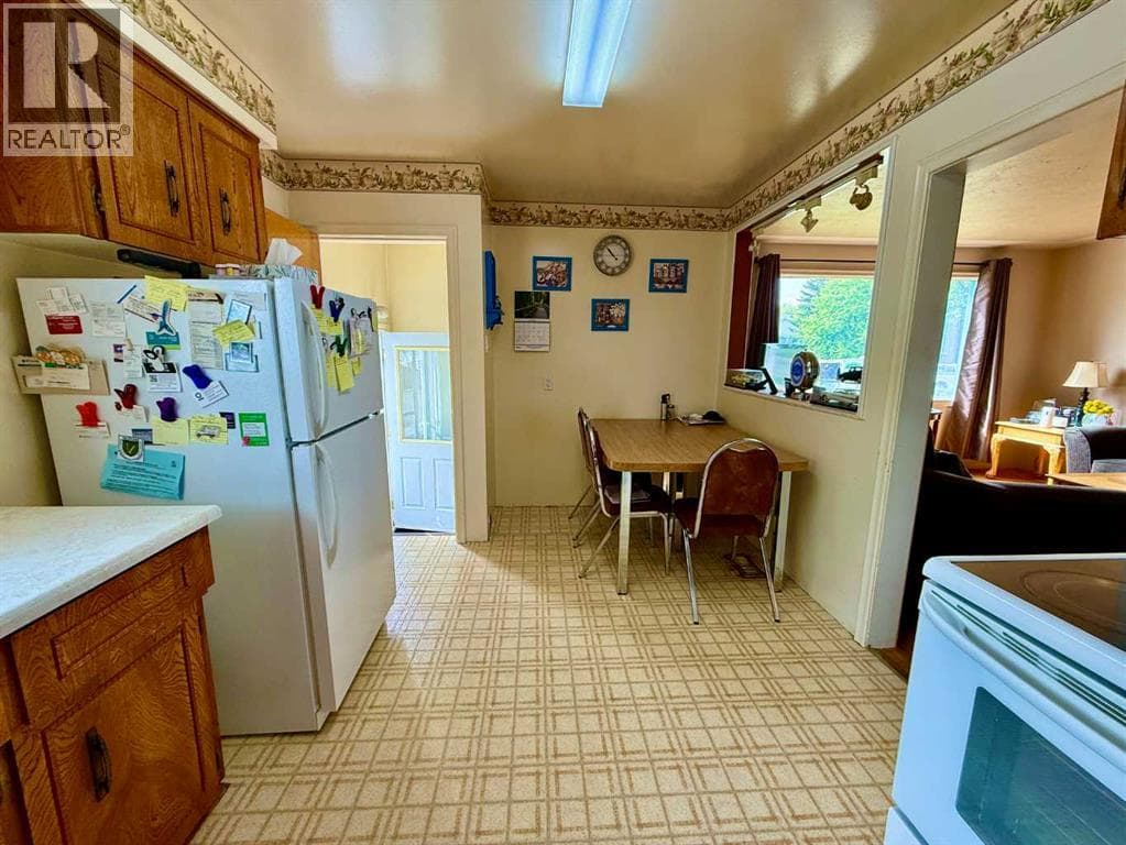 114 Bliss Avenue — photo 3