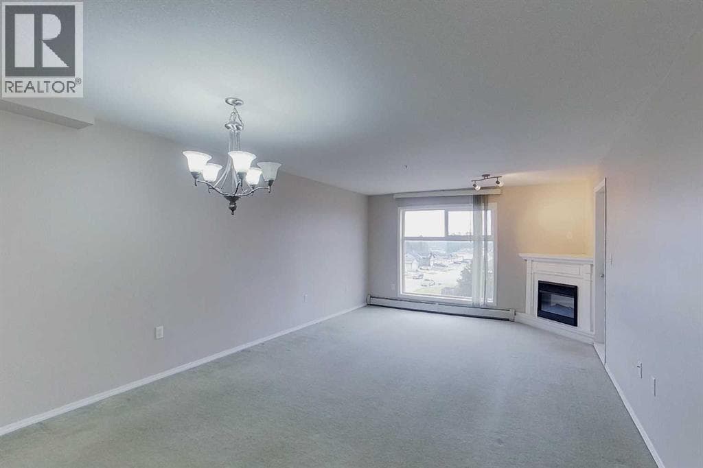 302, 1615 41 Street — photo 4