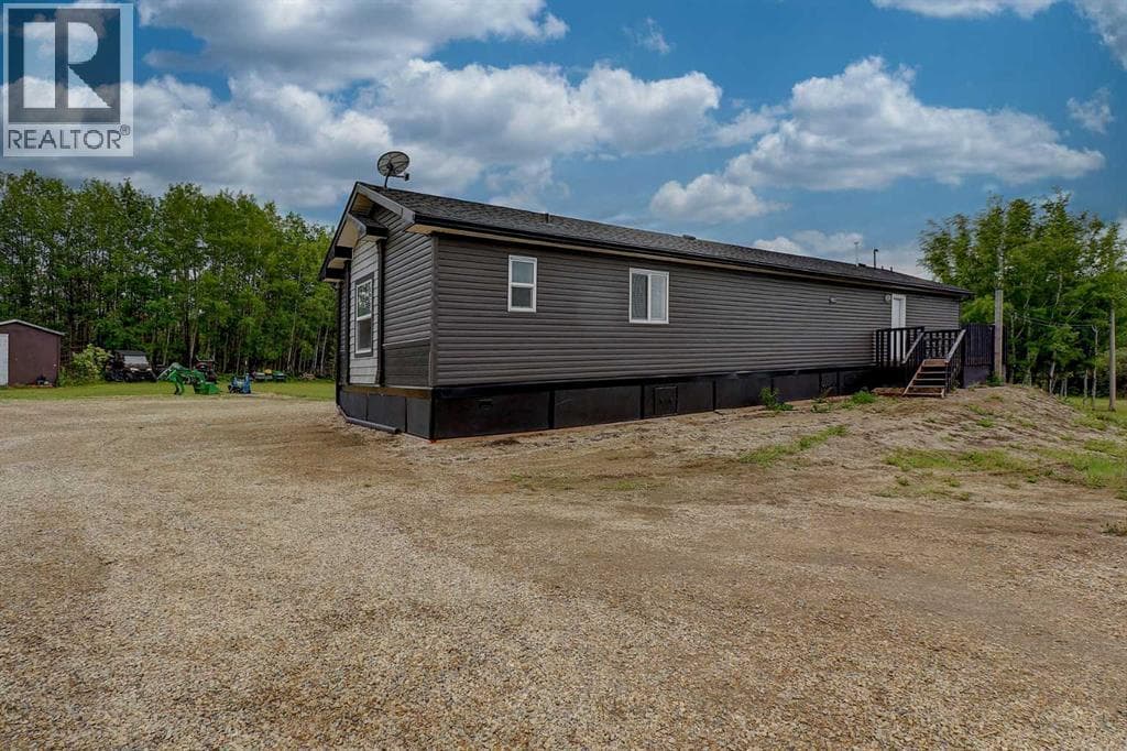 1  744018 Range Road 63 — photo 4