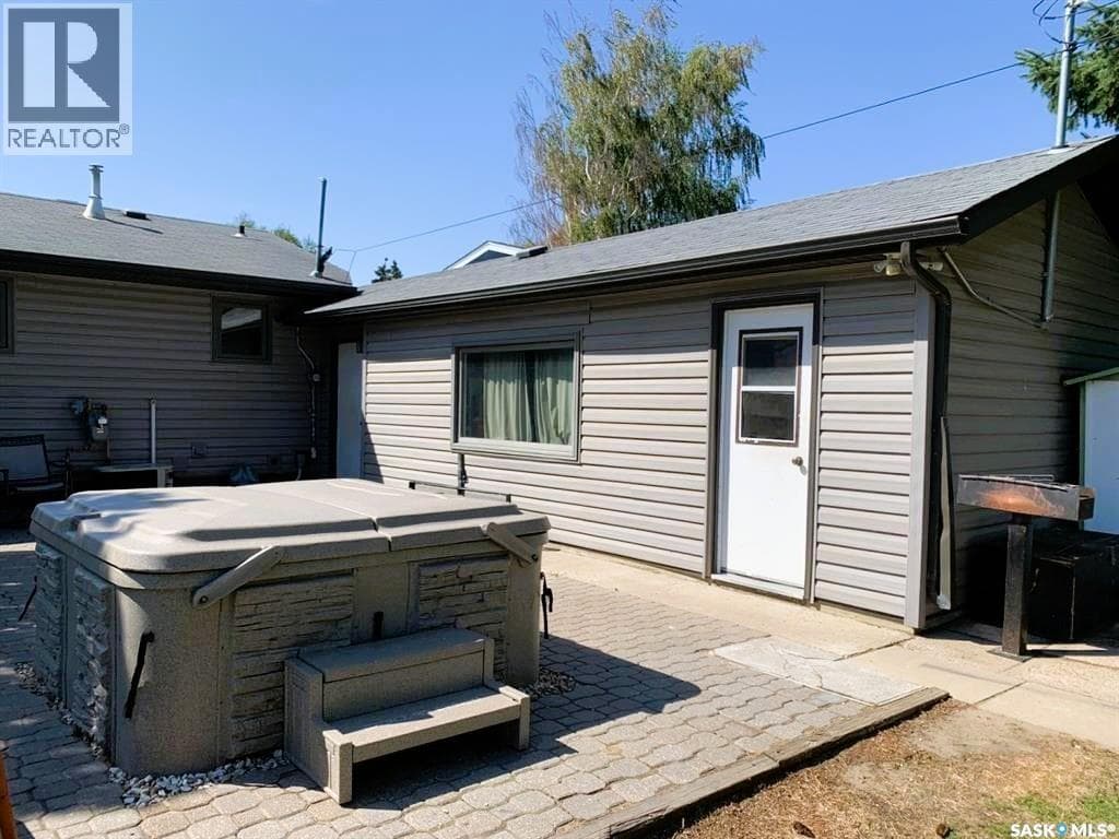 44 Campbell PLACE — photo 4