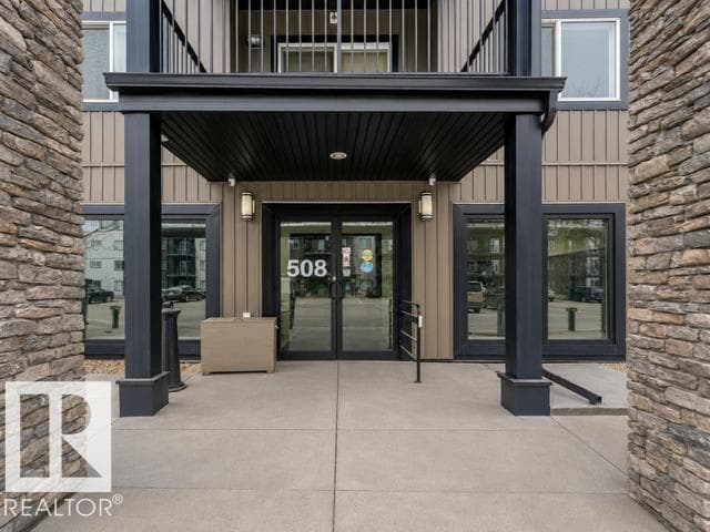 #212 508 ALBANY WY NW — photo 2