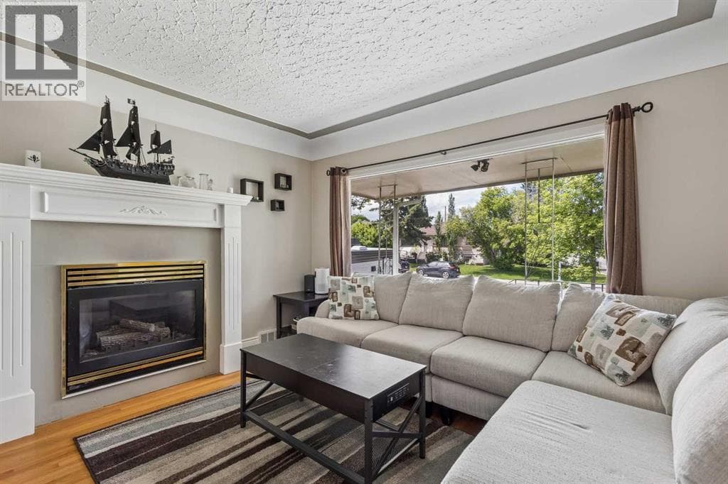 1232 Danloe Street NE — photo 4