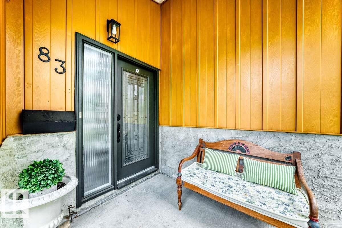 83 Lorraine CR — photo 2