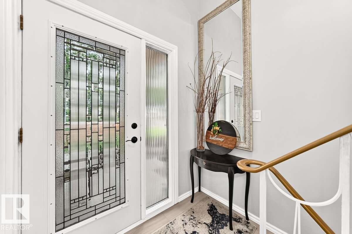 83 Lorraine CR — photo 3