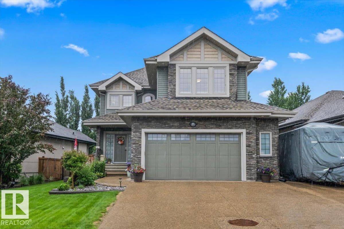 45 LACOMBE DR — photo 2