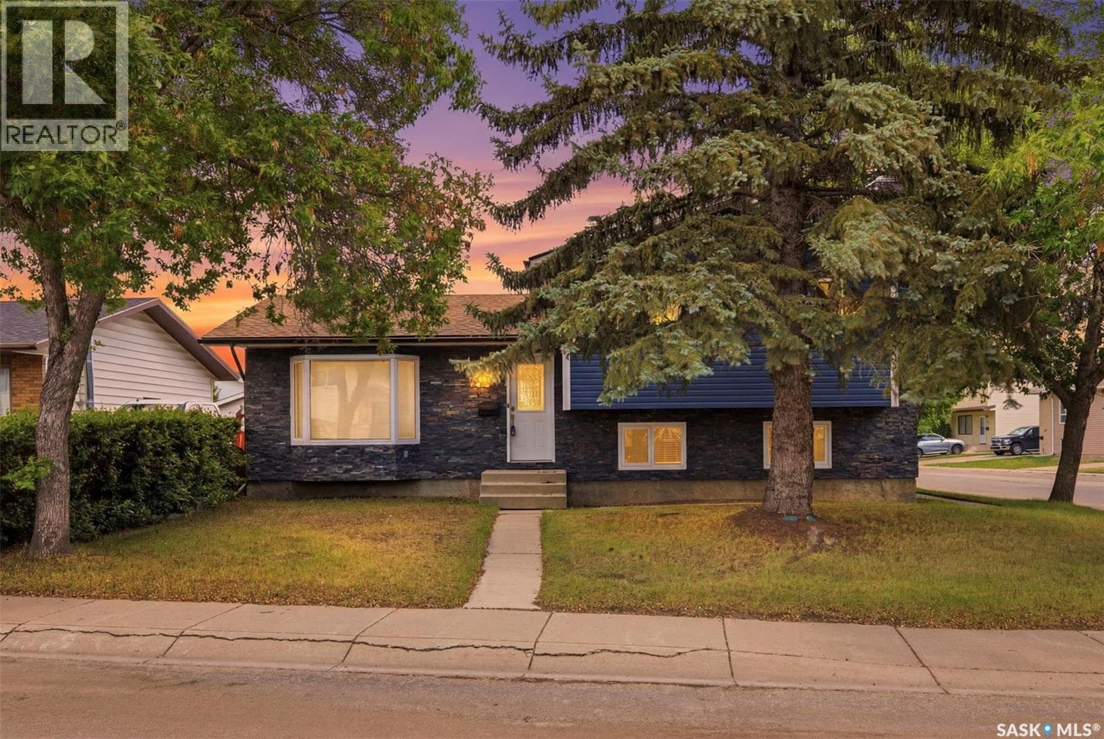 483 Wakabayashi CRESCENT — photo 4