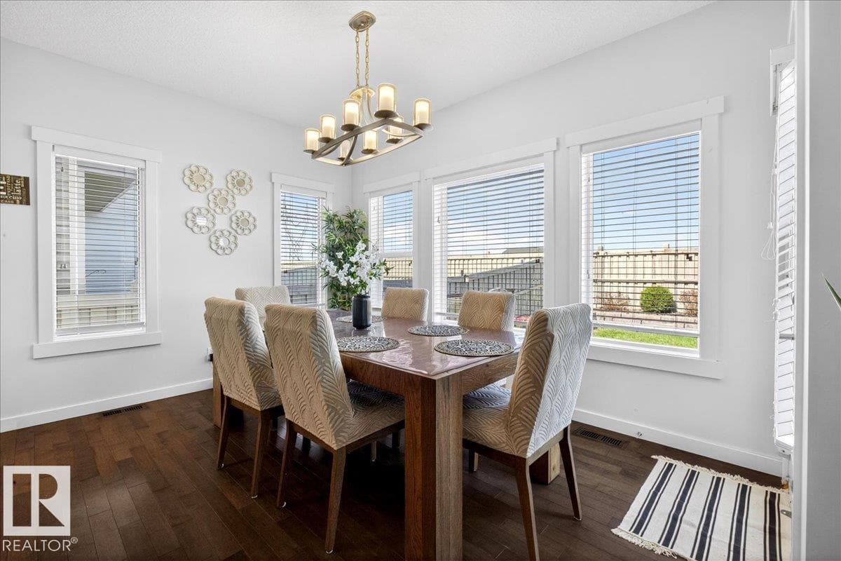3936 CLAXTON LO SW — photo 4