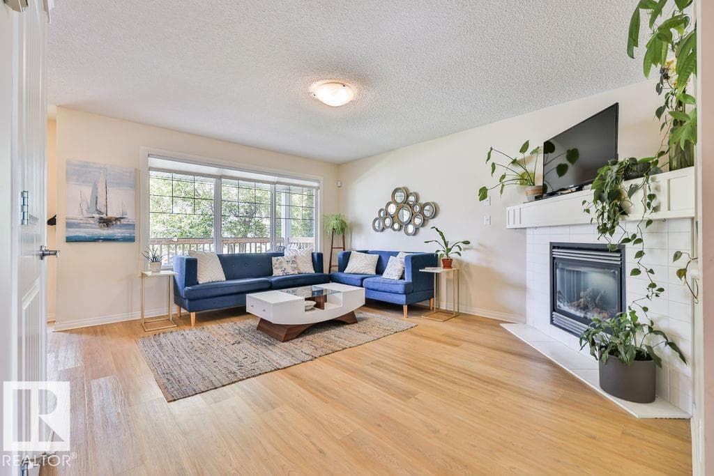 8760 STEIN LN NW — photo 2