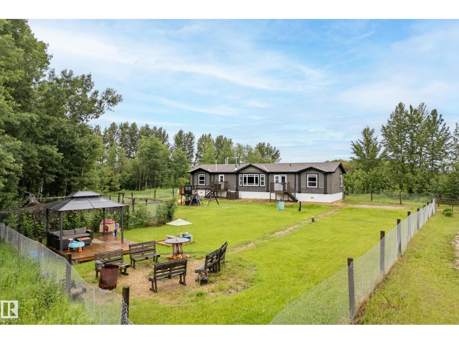 59415 Range Road 243 — photo 3