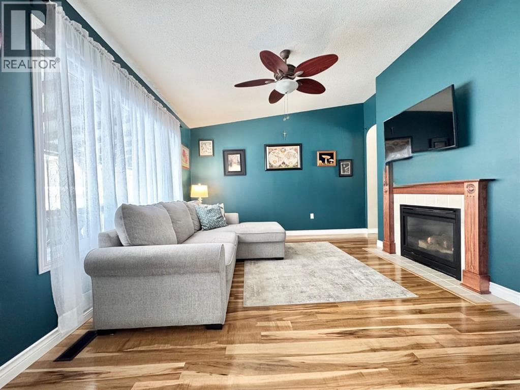 23 Keystone Place — photo 4
