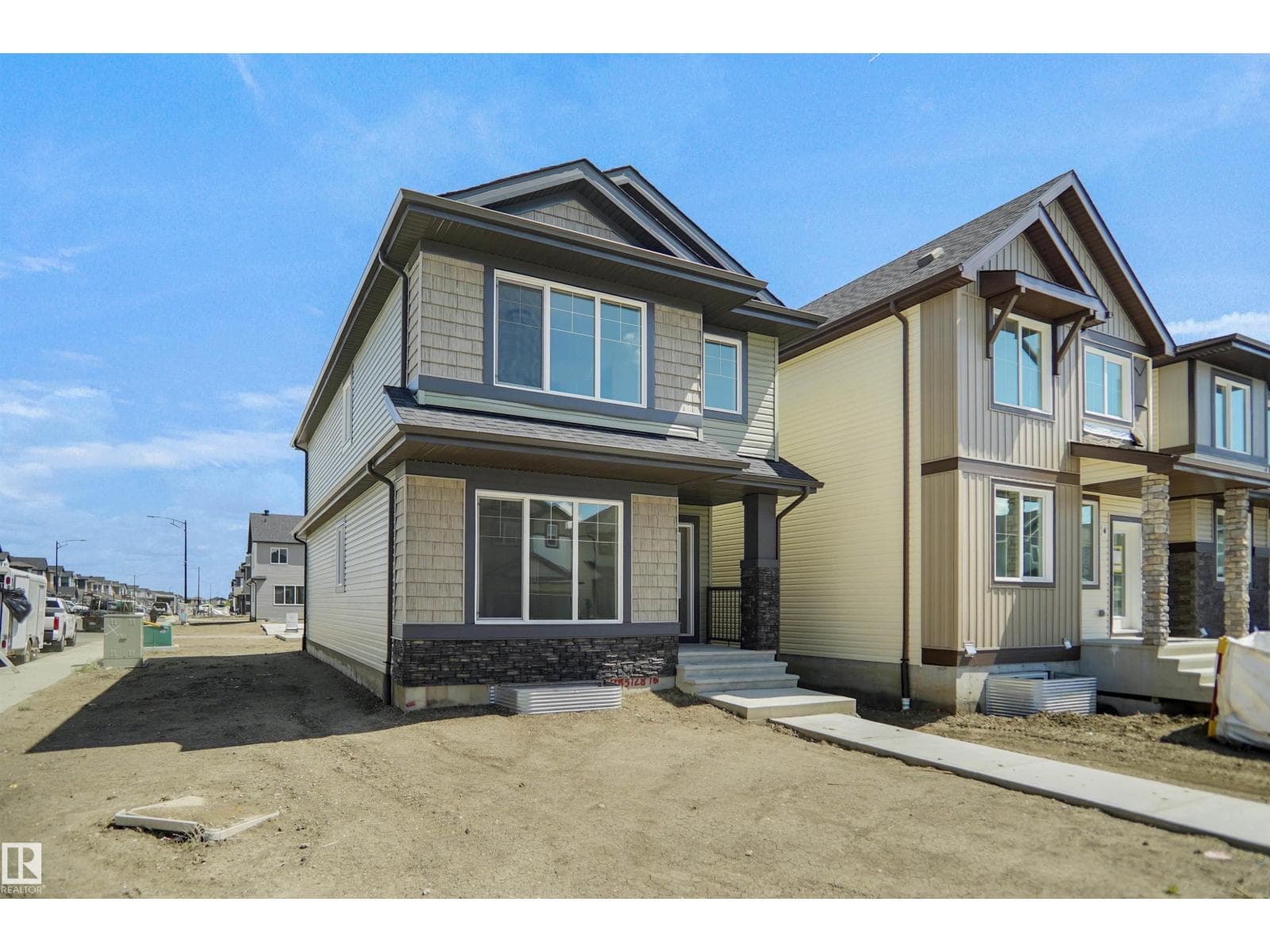 22509 83A AV NW — photo 2