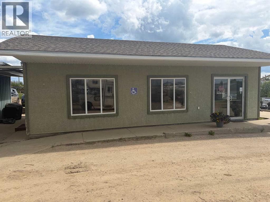 300 1B Avenue — photo 4