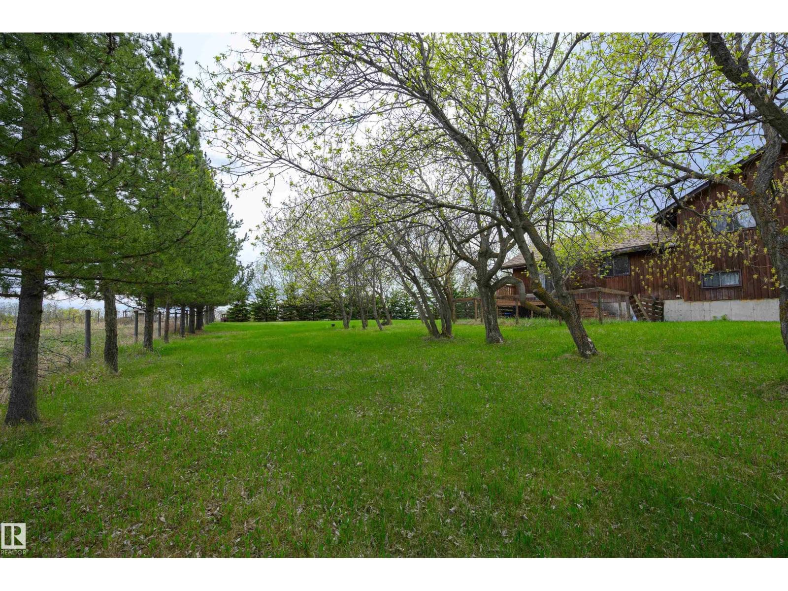 #37 21032 TWP ROAD 540 — photo 4
