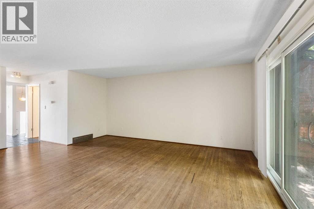 303, 1305 Glenmore Trail SW — photo 4