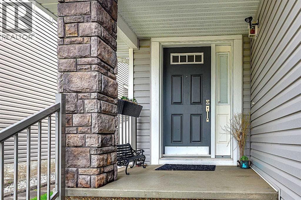 25 Caribou Crescent — photo 4