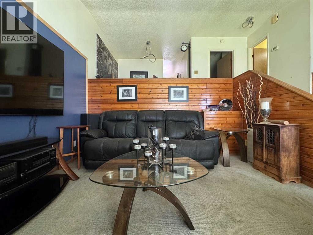 2308 13 Street N — photo 5