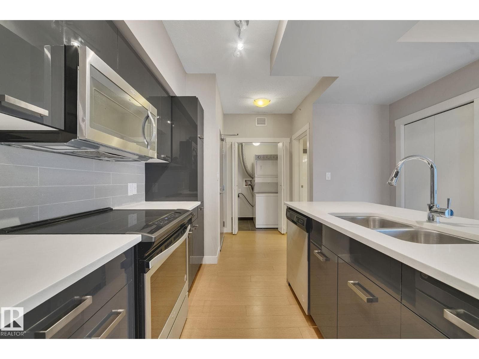 #2107 10410 102 AV NW — photo 5