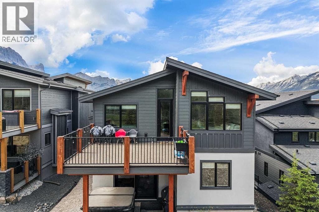232 Stewart Creek Rise — photo 2