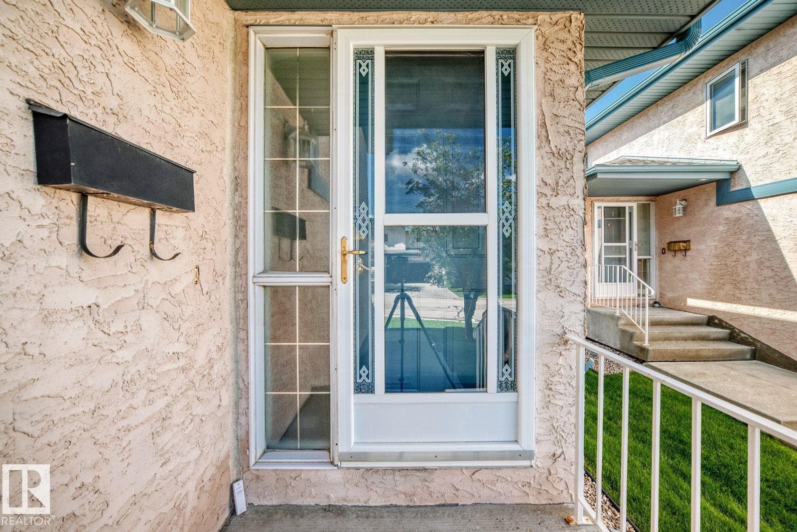 27 ESTATES CT — photo 4