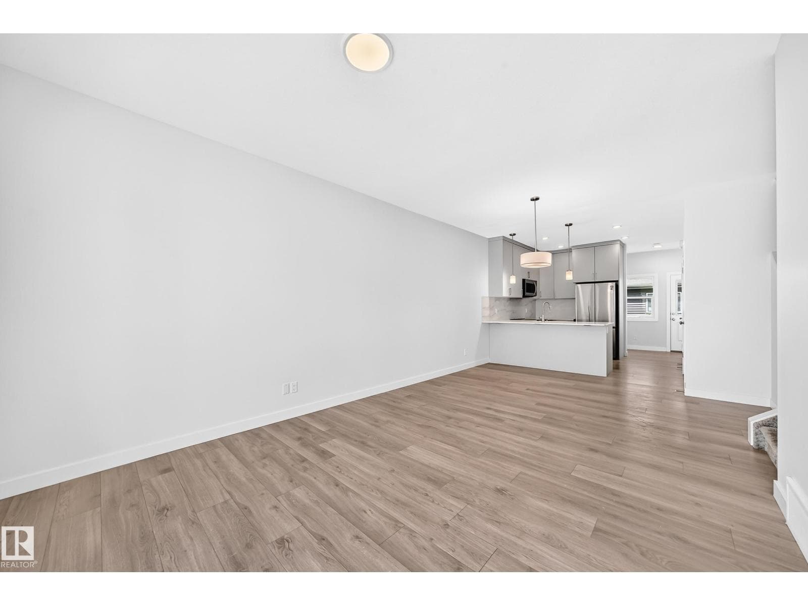 3816 CHRUSTAWKA PL SW — photo 3