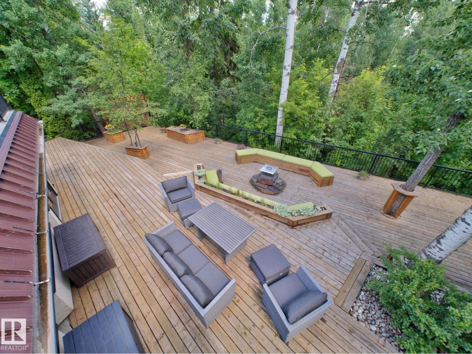 4 Gould PL — photo 3
