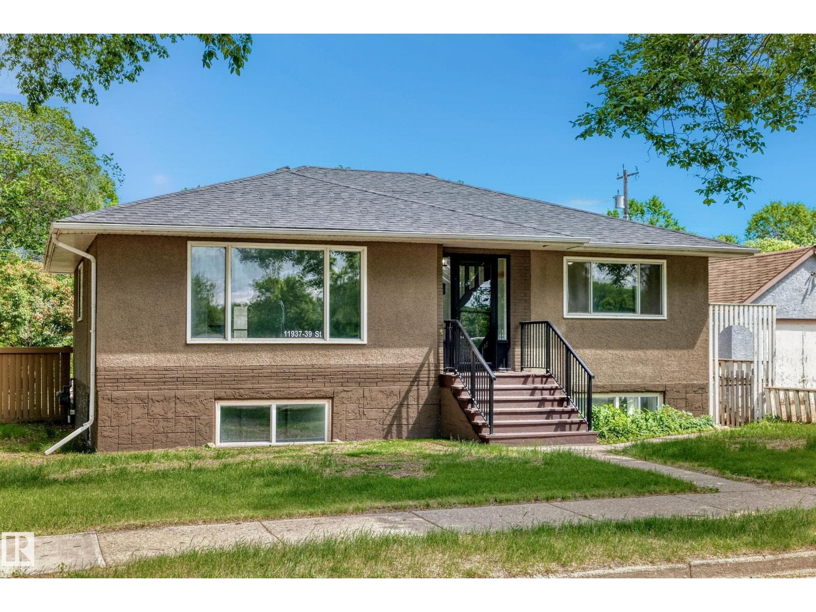 11937 39 ST NW NW — photo 5