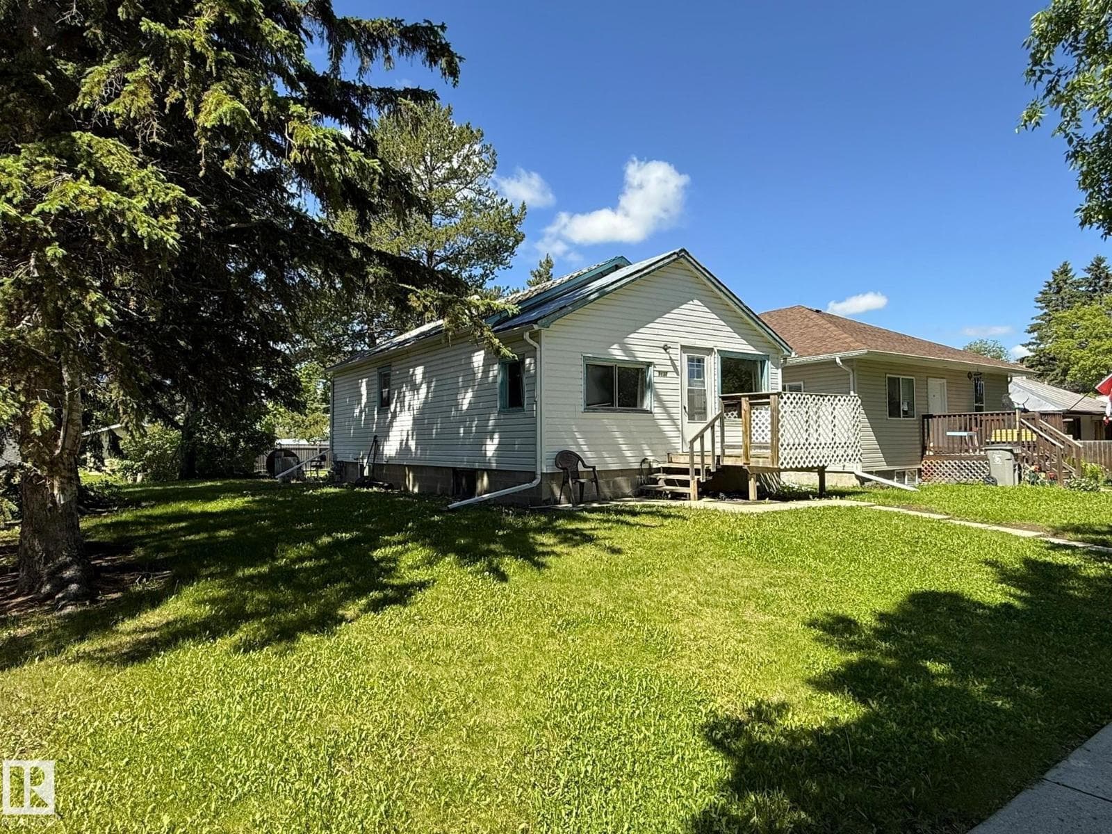 5132 52 ST