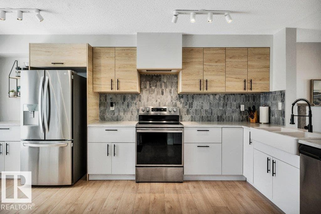 292 GRANDIN VG — photo 2