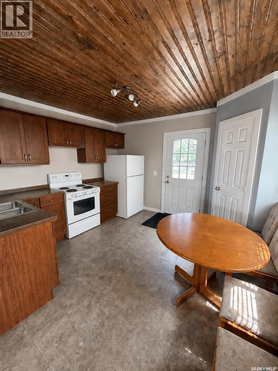201 & 202 Elim DRIVE — photo 2