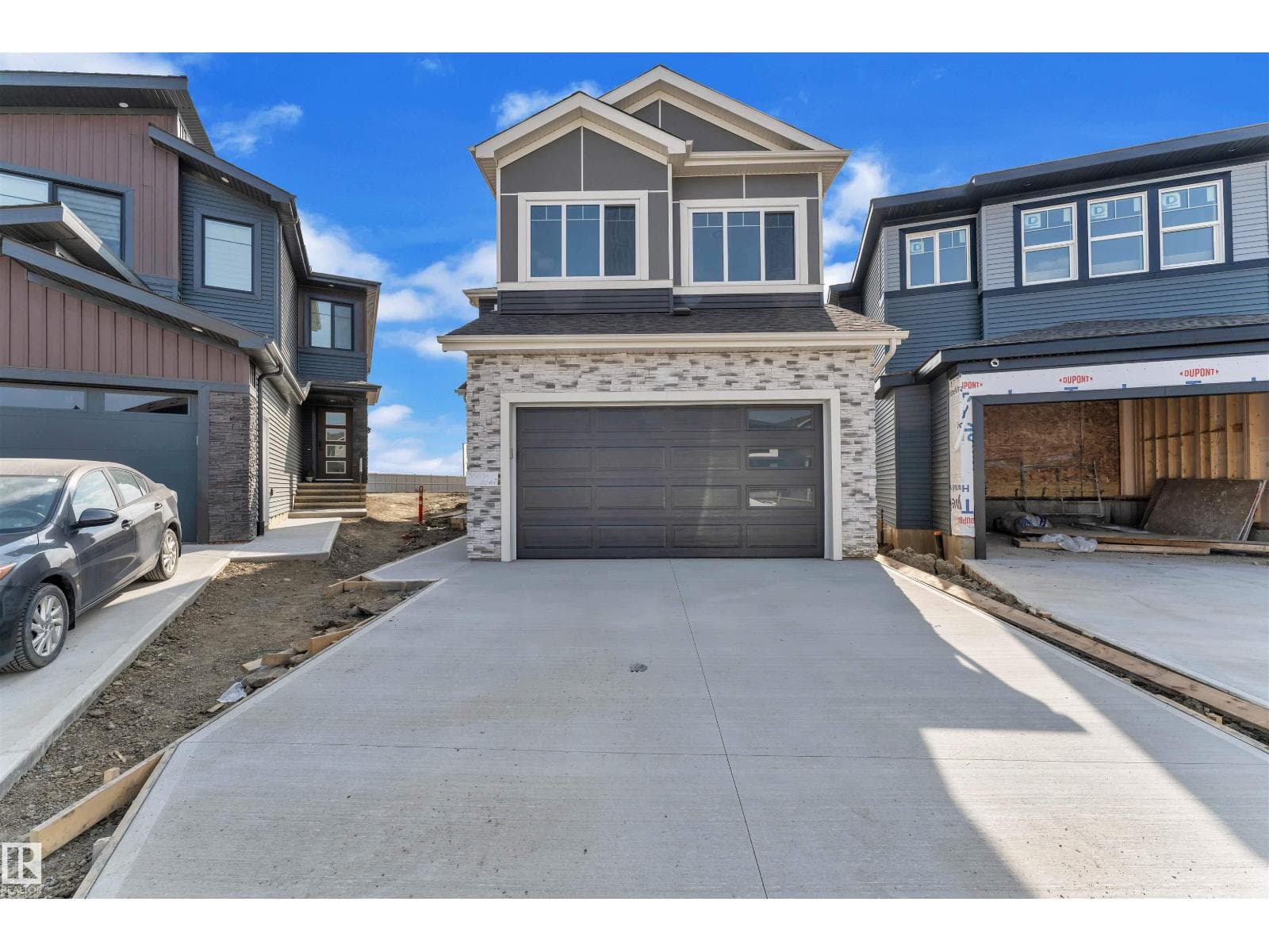 3503 42 AV — photo 3