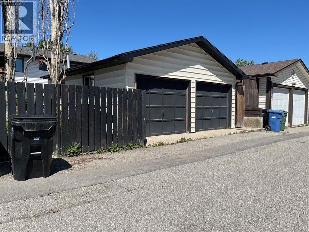 224 Whitewood Place NE — photo 3