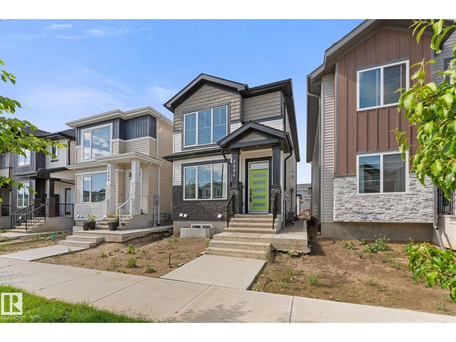 3606 42 AV — photo 3