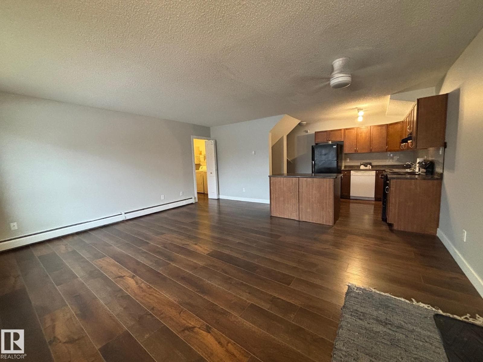 #40 13590 38 ST NW — photo 3