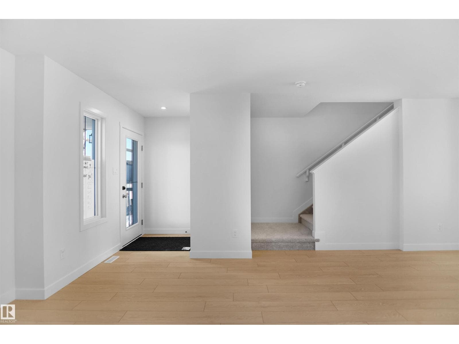261 Falcon CR — photo 2