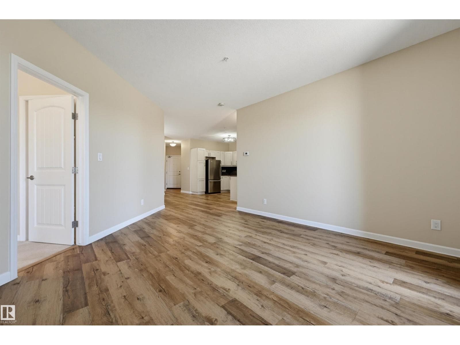 #312 6083 MAYNARD WY NW — photo 4