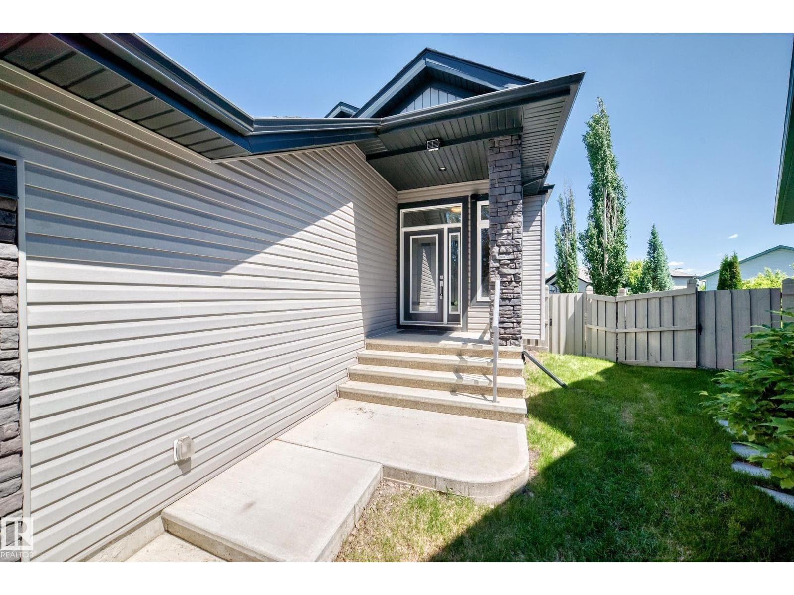 1781 MELROSE CR SW — photo 3