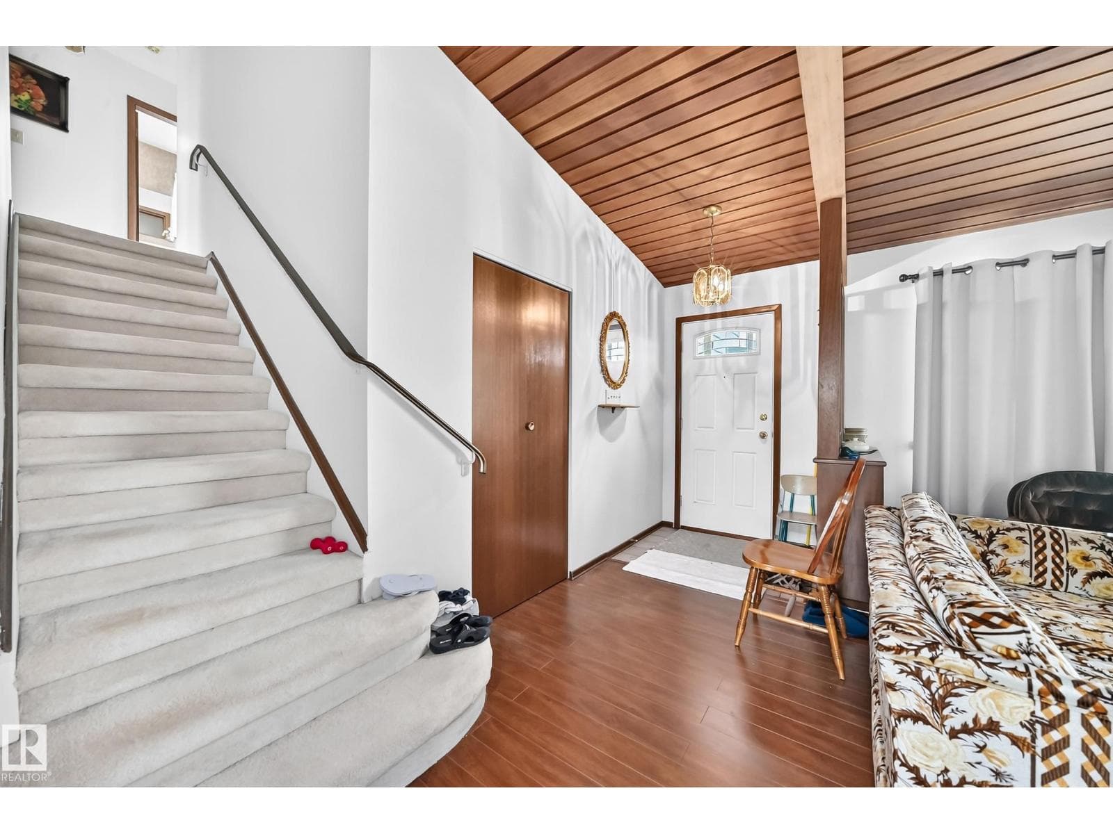 13804 87 ST NW — photo 4