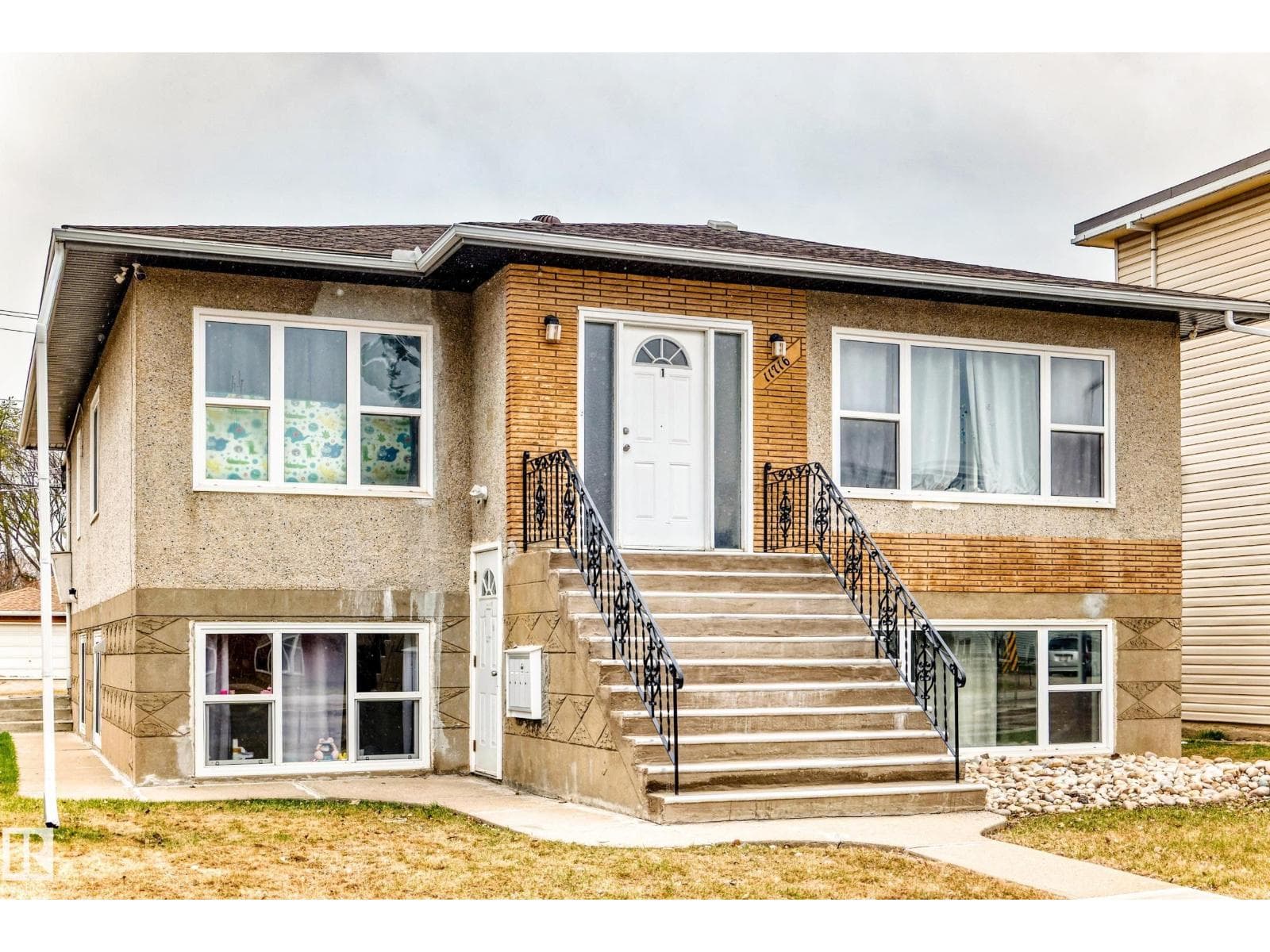 11716 124 ST NW