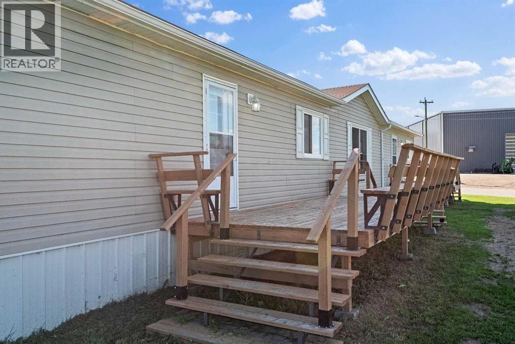 8 Trochu Avenue — photo 5