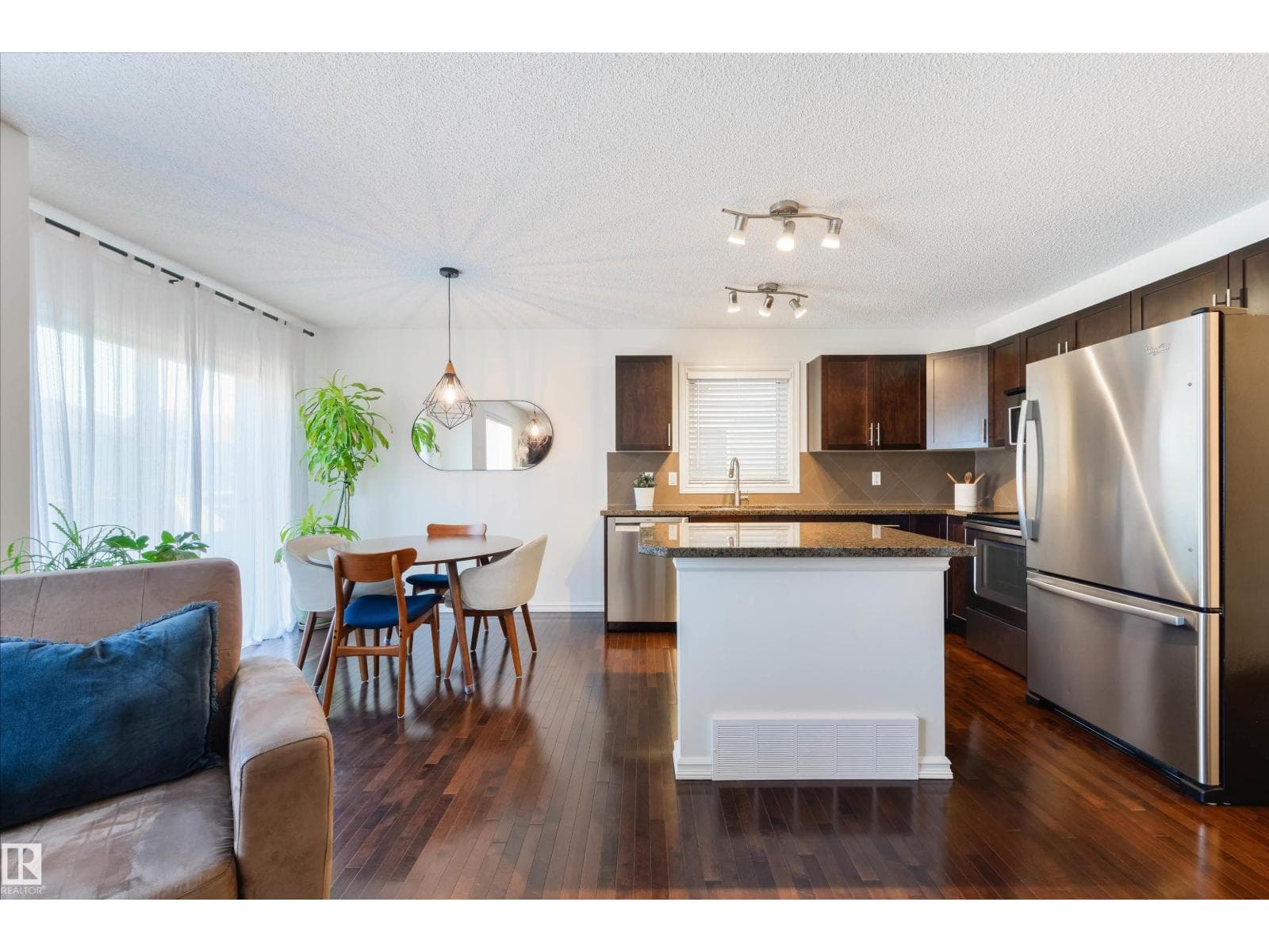 2340 CASSELMAN CR SW — photo 5