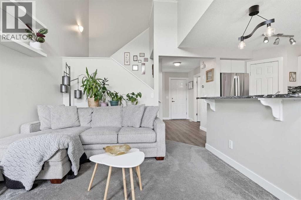 4 bed 4 bath single family at 121 Canoe Square SW — $524,900 — photo 10