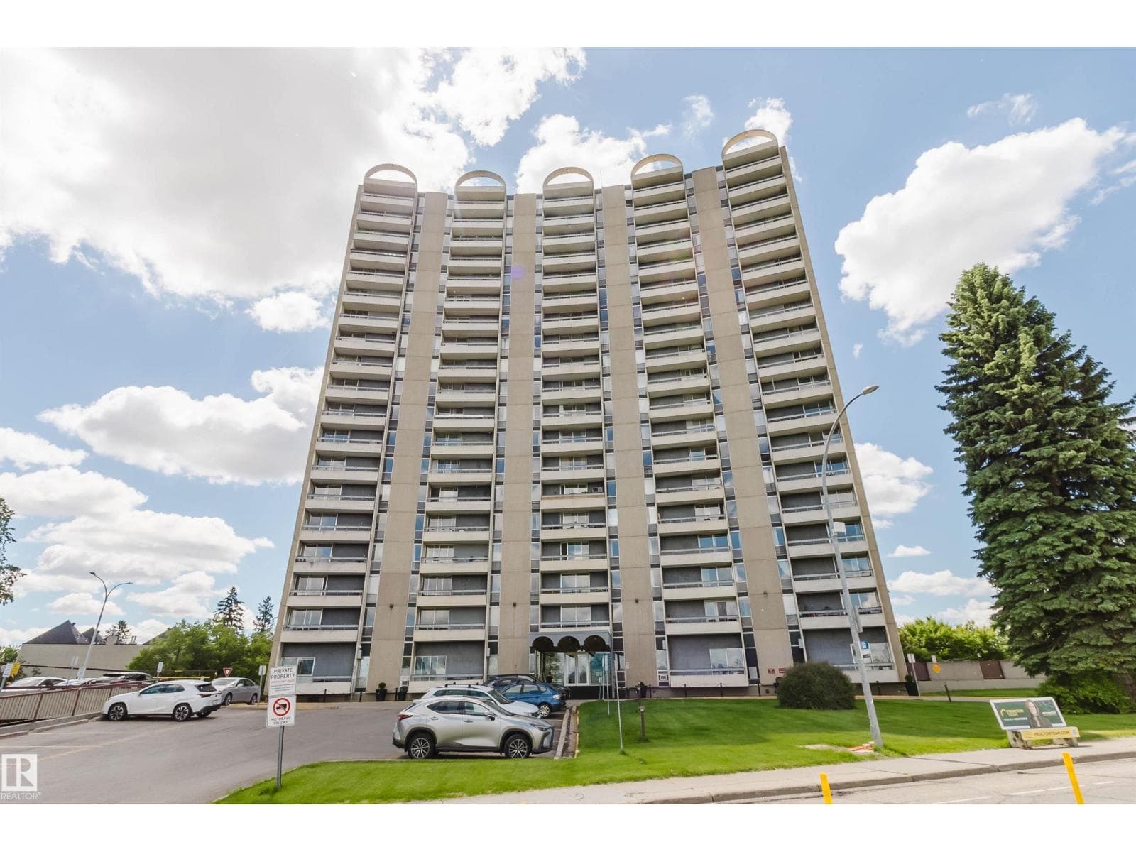 #904 10883 SASKATCHEWAN DR NW