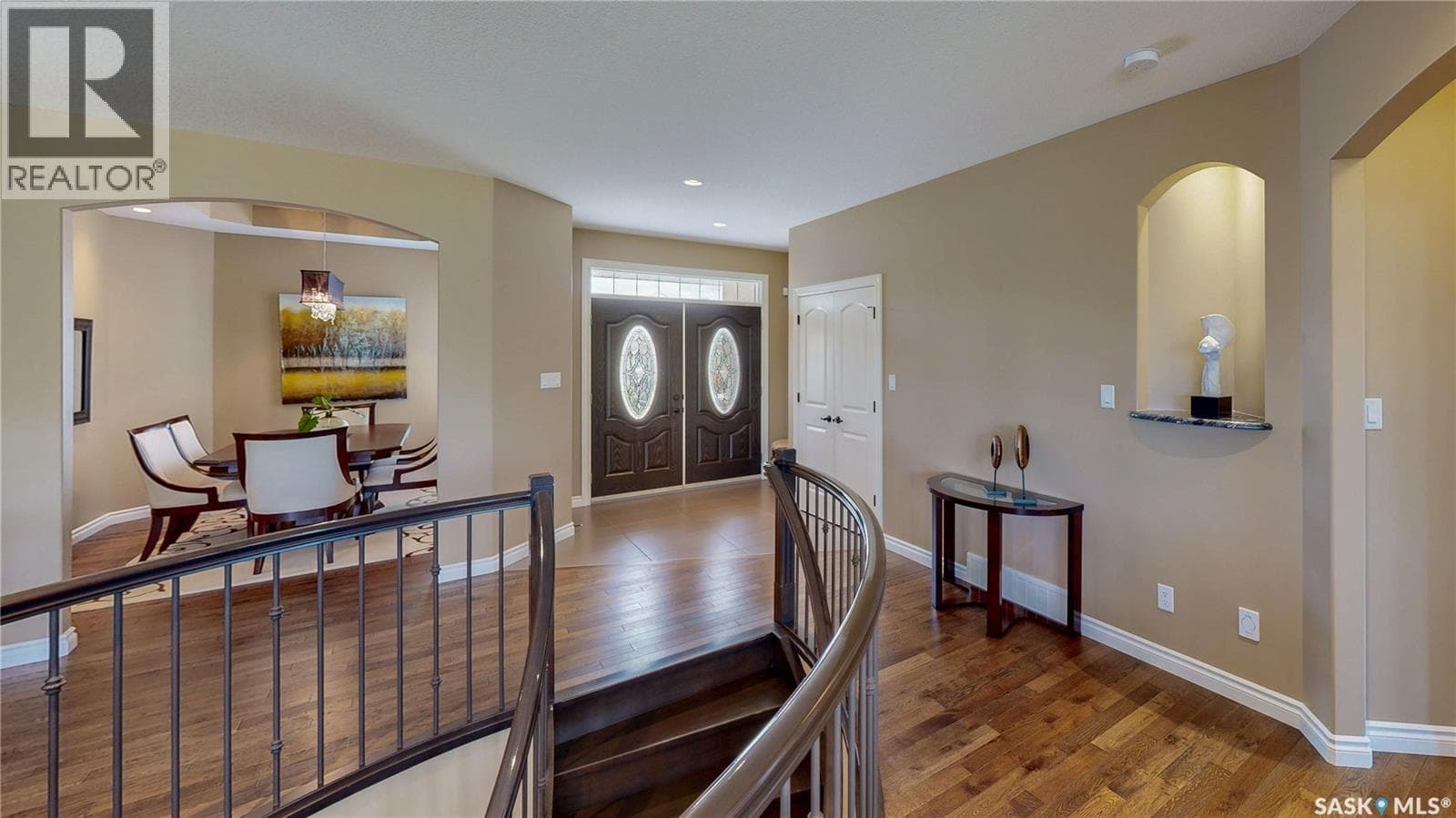 6064 Wascana Court WAY — photo 2