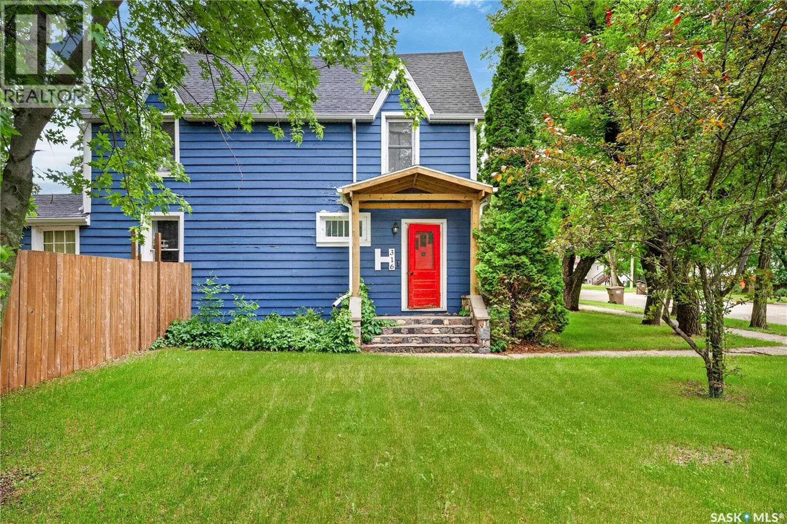 316 Bartlett AVENUE