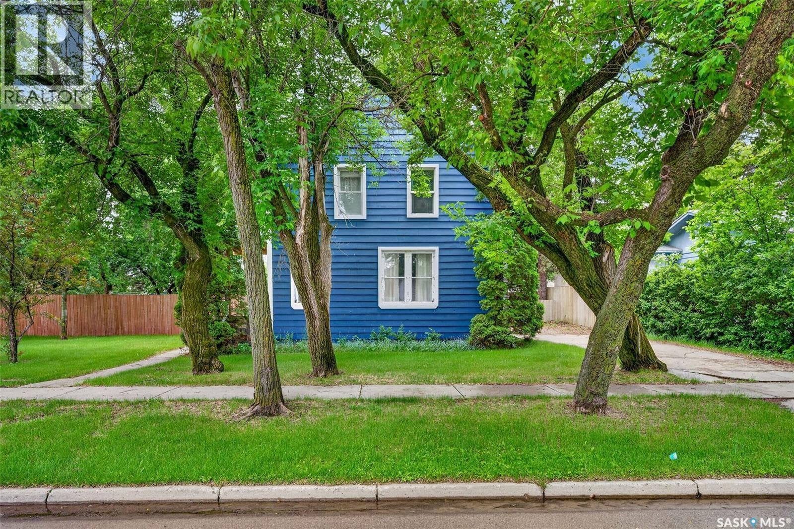 316 Bartlett AVENUE — photo 2