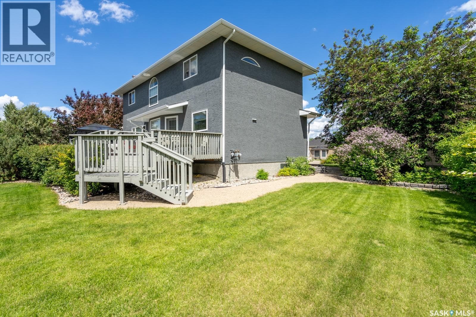 2952 St James CRESCENT — photo 3