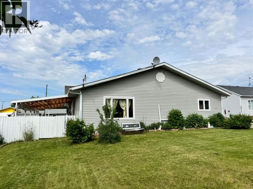 10208 113 Street