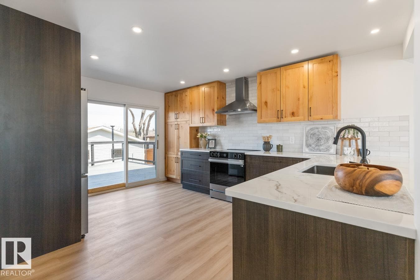 4508 109A AV NW — photo 5